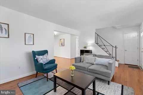 Living - 3712 Kayson St, Silver Spring, MD 20906 photo 2 of 5