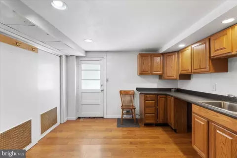 Kitchen - 3712 Kayson St, Silver Spring, MD 20906 photo 8 of 9