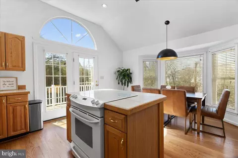 Kitchen - 3712 Kayson St, Silver Spring, MD 20906 photo 5 of 9