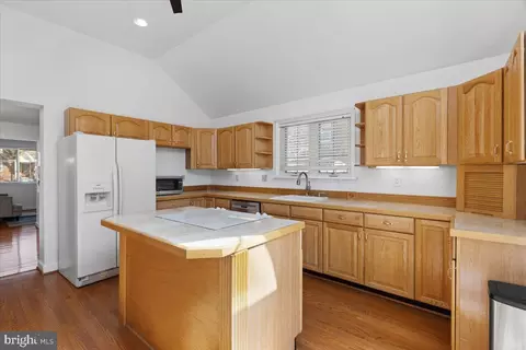Kitchen - 3712 Kayson St, Silver Spring, MD 20906 photo 3 of 9