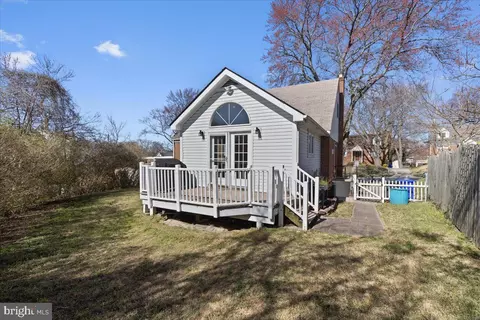 Exterior - 3712 Kayson St, Silver Spring, MD 20906 photo 7 of 12