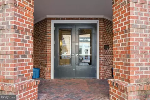 17 Granite Pl #190, Gaithersburg, MD 20878