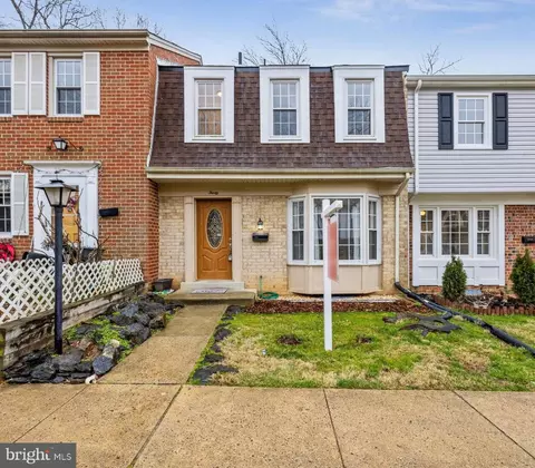 30 Hibiscus Ct #14, Gaithersburg, MD 20878