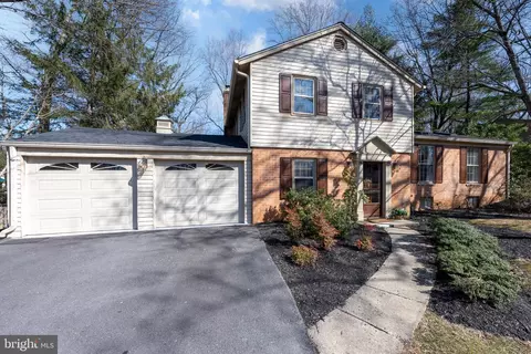 11117 Whisperwood, North Bethesda, MD 20852