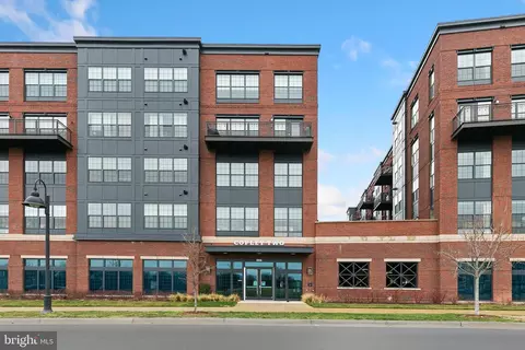 506 Diamondback Dr #341, Gaithersburg, MD 20878