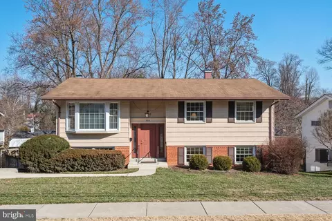 523 Carr Ave, Rockville, MD 20850