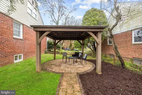 Exterior - 10612 Ordway Dr, Silver Spring, MD 20901 photo 3 of 8