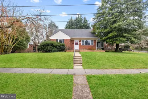 Exterior - 10612 Ordway Dr, Silver Spring, MD 20901 photo 8 of 8