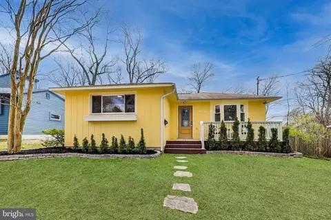 3936 Kincaid Ter, Kensington, MD 20895