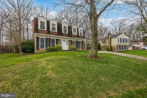 207 Summit Hall Rd, Gaithersburg, MD 20877