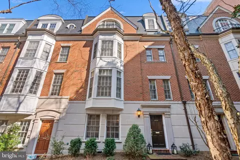 4836 Montgomery Ln, Bethesda, MD 20814