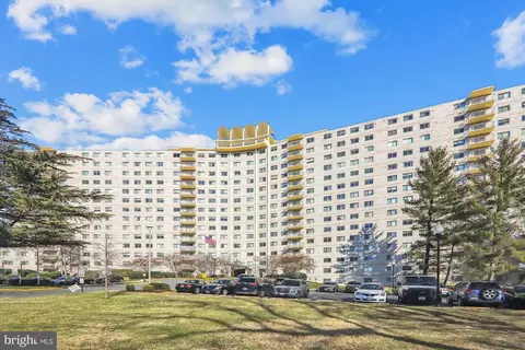 1111 University Blvd W #908-A, Silver Spring, MD 20902