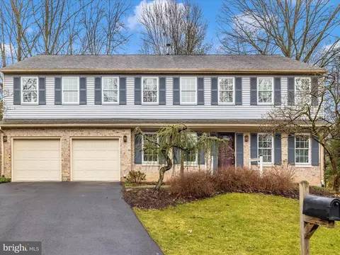 7232 Grinnell Dr, Derwood, MD 20855