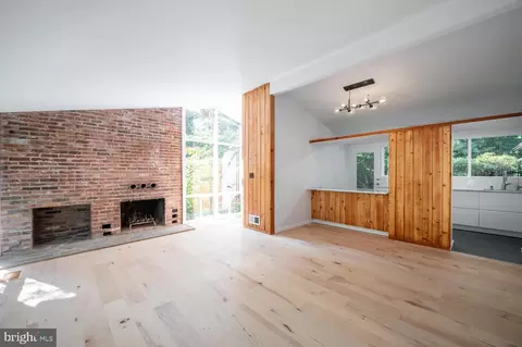 11516 Highview Ave, Silver Spring, MD 20902