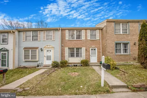 19928 Apple Rdg, Montgomery Village, MD 20886