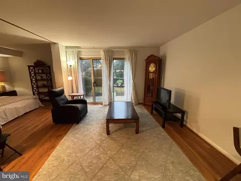 Living - 3603 Gleneagles Dr #6-1D, Silver Spring, MD 20906 photo 2 of 4