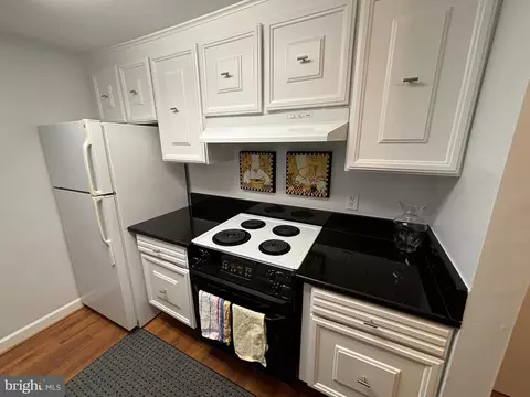 Kitchen - 3603 Gleneagles Dr #6-1D, Silver Spring, MD 20906 photo 2 of 2