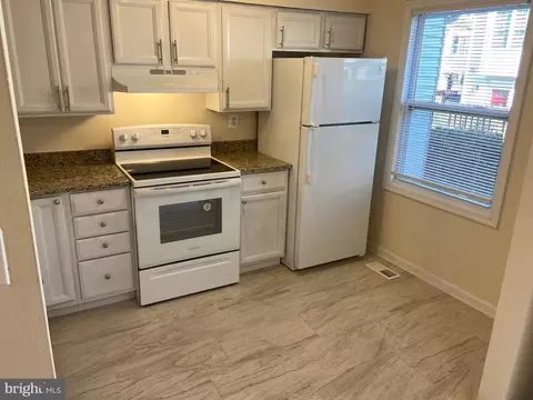 Kitchen - 24 Avonshire Ct, Silver Spring, MD 20904 photo 2 of 4