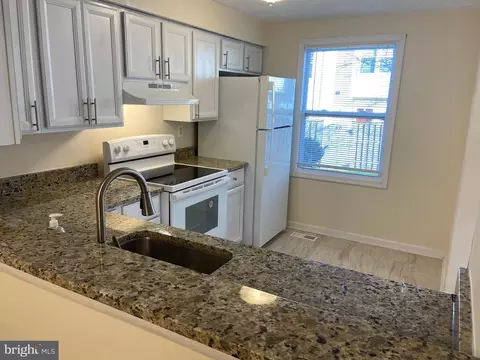 Kitchen - 24 Avonshire Ct, Silver Spring, MD 20904 photo 4 of 4
