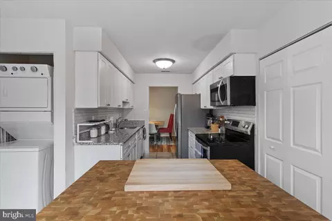 Kitchen - 13219 Conductor Way #261, Silver Spring, MD 20904 photo 3 of 6