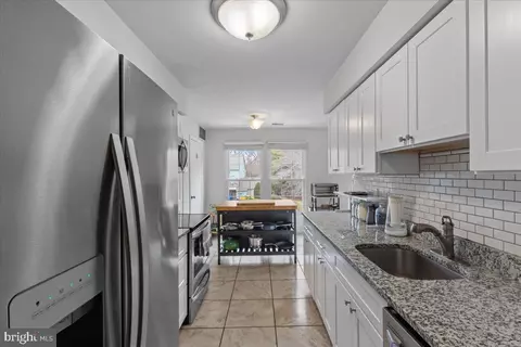 Kitchen - 13219 Conductor Way #261, Silver Spring, MD 20904 photo 6 of 6