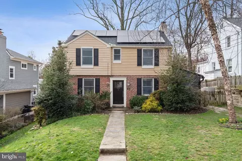 8708 Maywood Ave, Silver Spring, MD 20910
