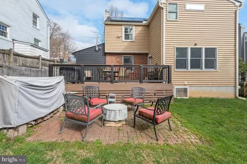 Exterior - 8708 Maywood Ave, Silver Spring, MD 20910 photo 5 of 7