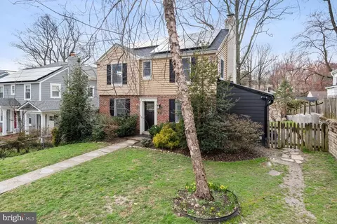 Exterior - 8708 Maywood Ave, Silver Spring, MD 20910 photo 2 of 7