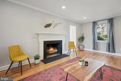 Living - 8708 Maywood Ave, Silver Spring, MD 20910 photo 3 of 4