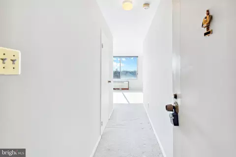 Entry Way - 9701 Fields Rd #506, Gaithersburg, MD 20878 photo 1 of 3