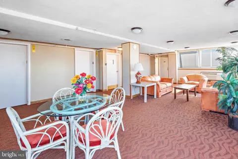Living - 9701 Fields Rd #506, Gaithersburg, MD 20878 photo 2 of 2