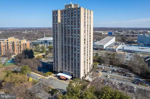 View/Area - 9701 Fields Rd #506, Gaithersburg, MD 20878 photo 2 of 14