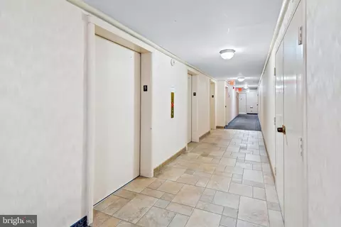 Entry Way - 9701 Fields Rd #506, Gaithersburg, MD 20878 photo 3 of 3