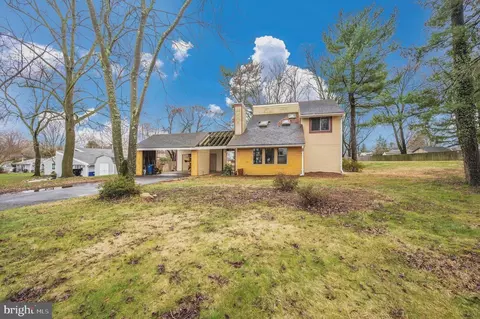 19516 Wootton Ave, Poolesville, MD 20837