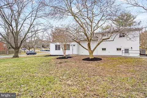 Exterior - 13201 Kara Ln, Silver Spring, MD 20904 photo 5 of 8