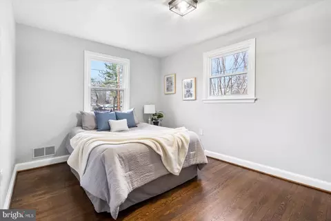 Bedroom - 13201 Kara Ln, Silver Spring, MD 20904 photo 4 of 6