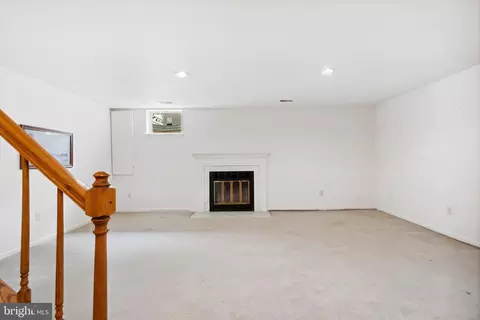 Living - 3254 Saint Augustine Ct, Olney, MD 20832 photo 1 of 1