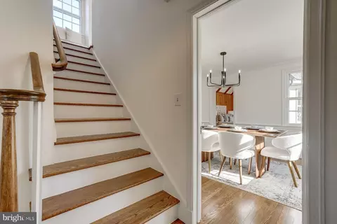 Entry Way - 200 Williamsburg Dr, Silver Spring, MD 20901 photo 1 of 3