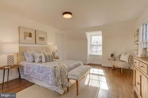 Bedroom - 200 Williamsburg Dr, Silver Spring, MD 20901 photo 5 of 10