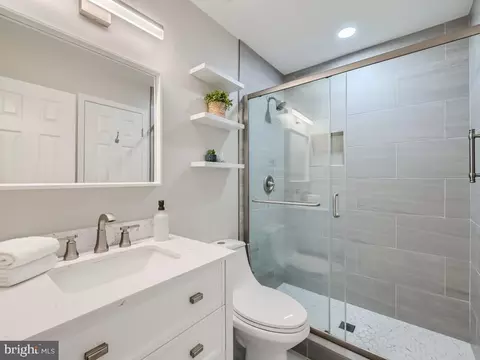 Bath - 13213 Verdi Ct, Silver Spring, MD 20904 photo 3 of 4