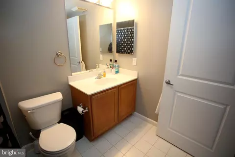Bath - 7915 Eastern Ave #407, Silver Spring, MD 20910 photo 2 of 2
