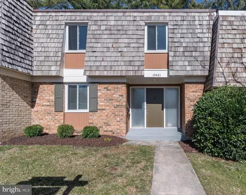 10421 Kardwright Ct, Montgomery Village, MD 20886