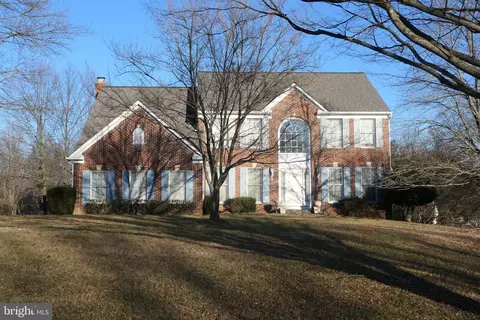 20237 Sweet Meadow Ln, Gaithersburg, MD 20882