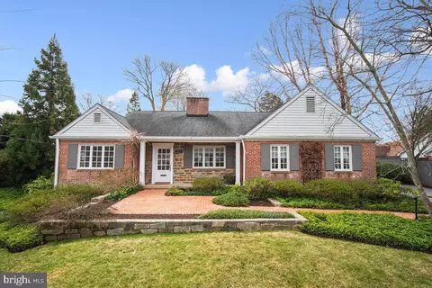 4112 Glenrose St, Kensington, MD 20895