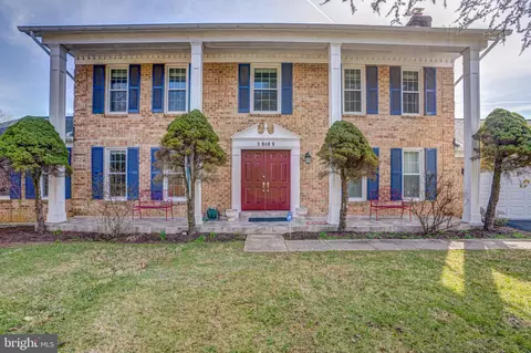 Exterior - 1905 Mayflower Dr, Silver Spring, MD 20905 photo 4 of 11