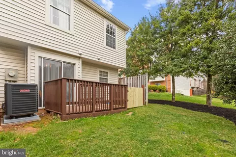 Exterior - 2 Dawn View Ct, Silver Spring, MD 20904 photo 4 of 7