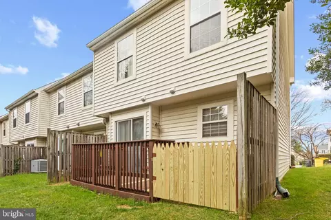 Exterior - 2 Dawn View Ct, Silver Spring, MD 20904 photo 6 of 7