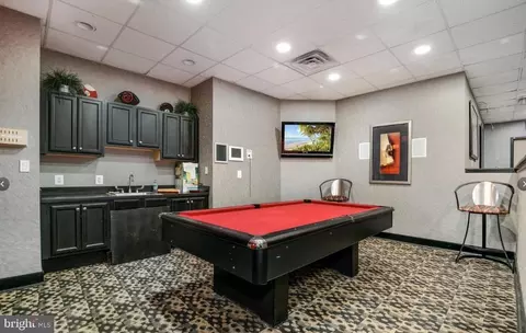 Living - 1220 Blair Mill Rd #505, Silver Spring, MD 20910 photo 5 of 5