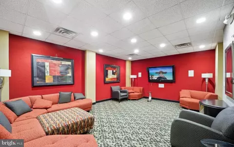Living - 1220 Blair Mill Rd #505, Silver Spring, MD 20910 photo 4 of 5