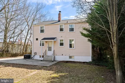 Exterior - 2403 Sheraton St, Silver Spring, MD 20906 photo 3 of 4